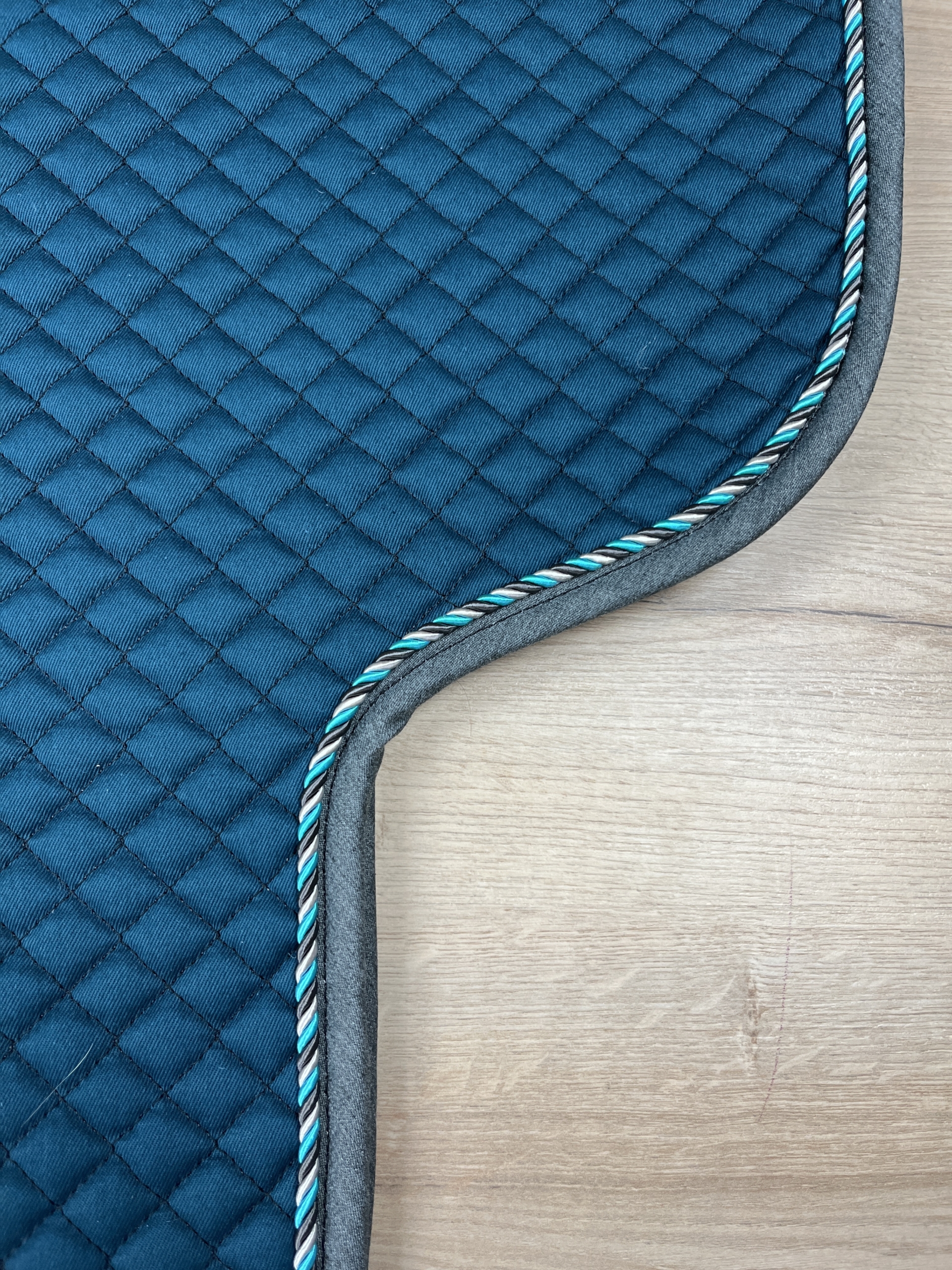 Satteldecke Island anatomic petrol Kordel mountain blue Einfass grau-melange, neue Form!!