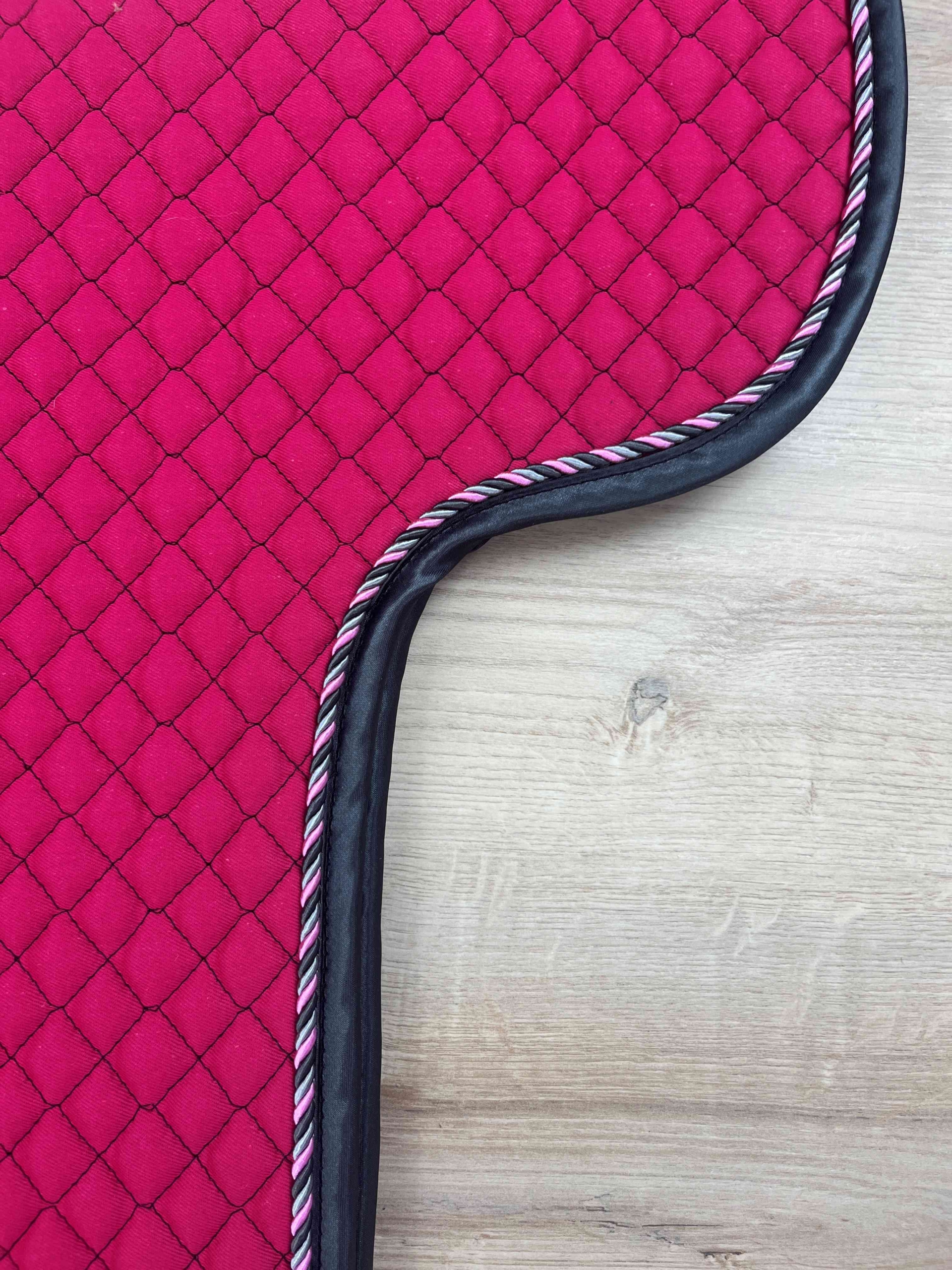 SD 8 Satteldecke Island Viola red Kordel candela Einfaß Antrazith Satin