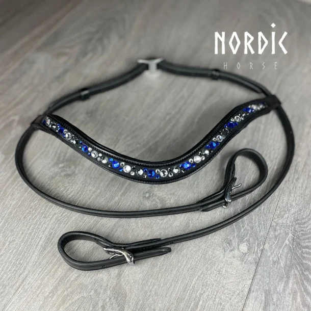 367-blue-bridle.w610.h610.fill Nordic Horse Trense komplett blaue, klare u. dunkle Steine, anatomischer Nasenriemen