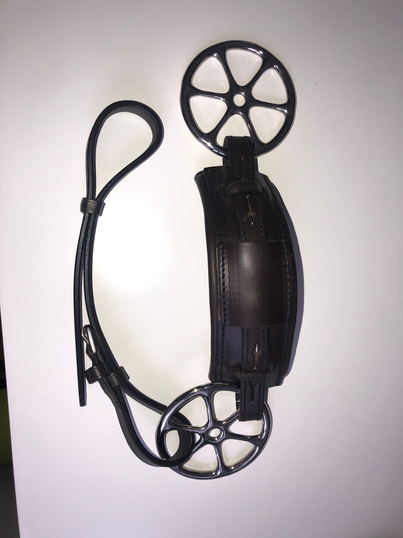 3c9c8a30-feb1-4377-a2db-6c036527407c Stübben Steeltec Sonnenrad, Gebisslose Zäumung