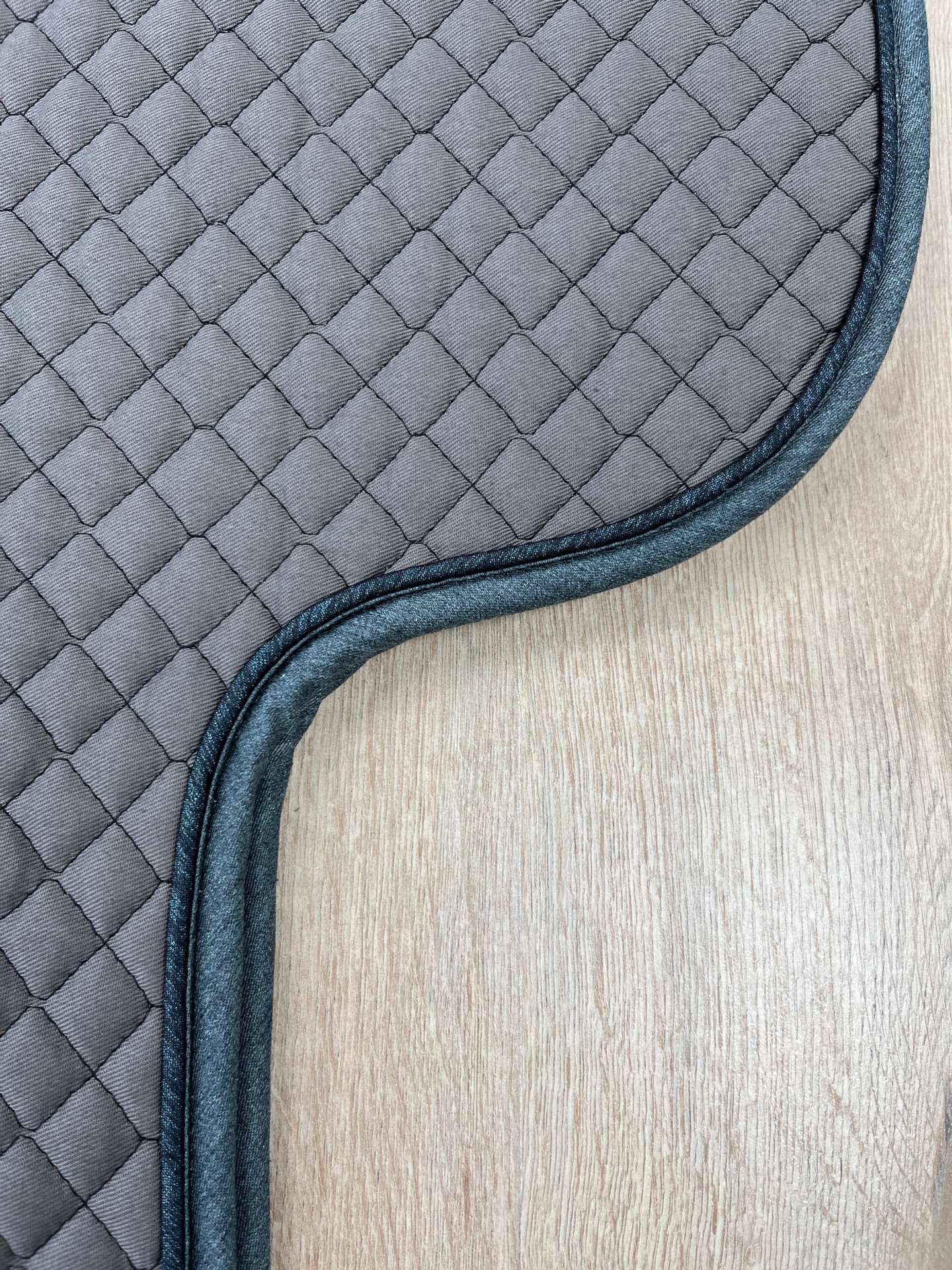 Satteldecke Island schlamm, Biese anthrazit Lurex, Einfass anthrazit-melange