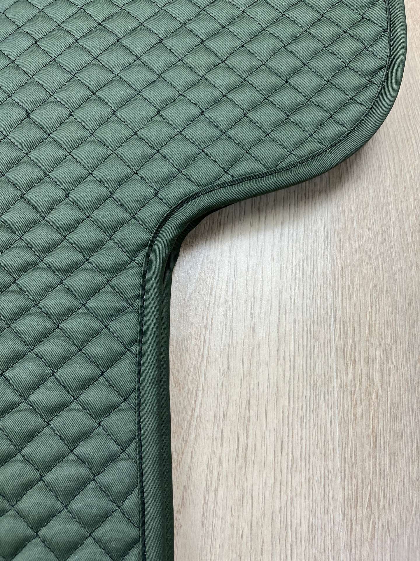 Satteldecke Island oliv