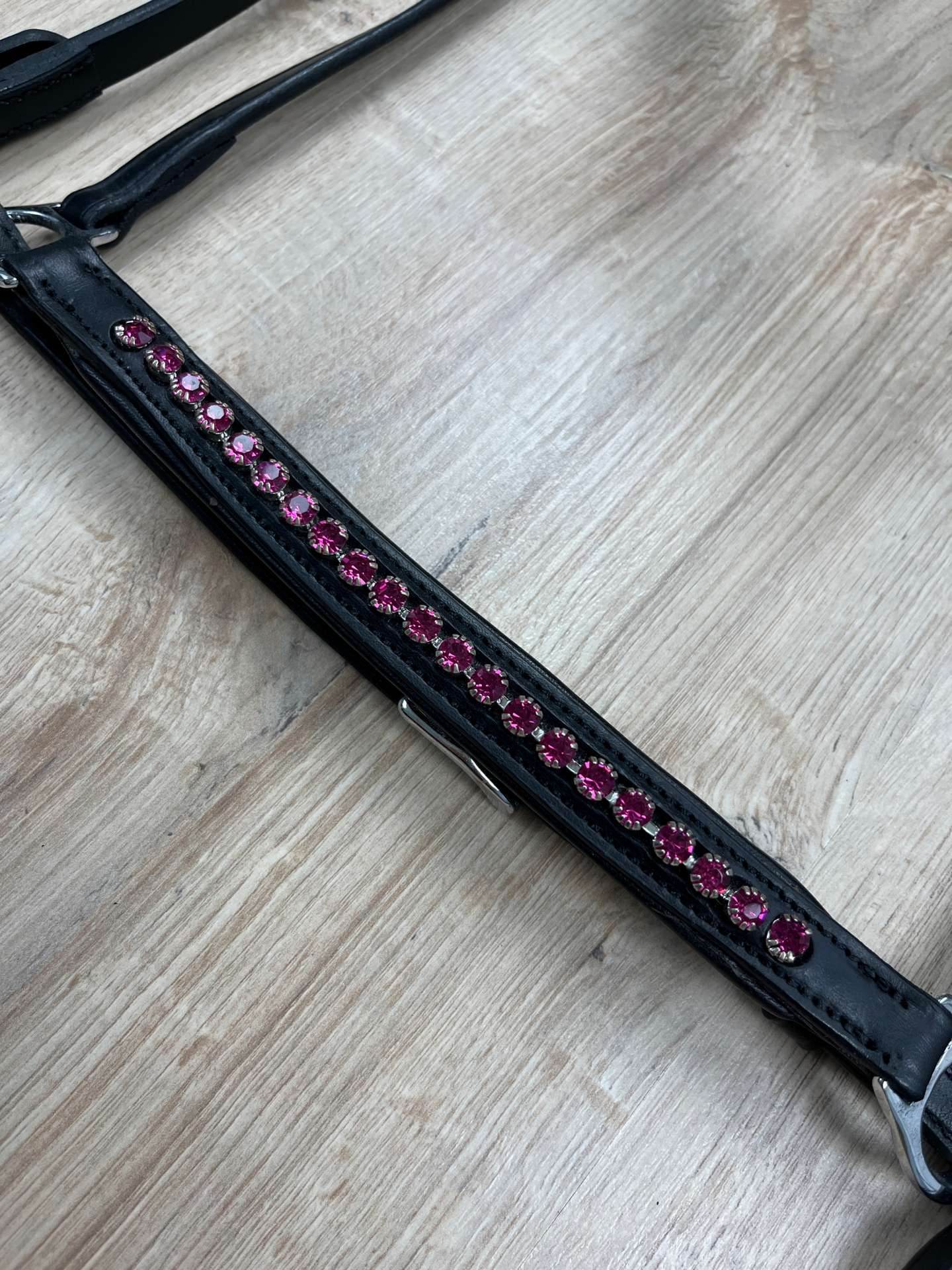 IMG_4138 Nordic Horse Trense komplett dunkelpink, hann. Reithalfter