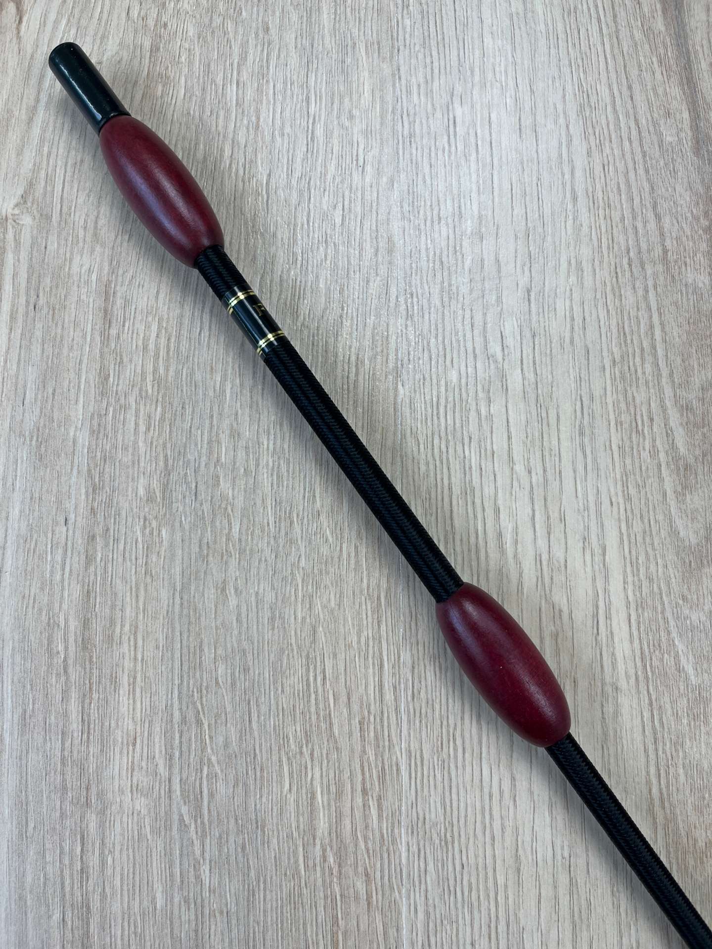 Fleck Balance Gerte schwarz mit Mahagoniknubbeln