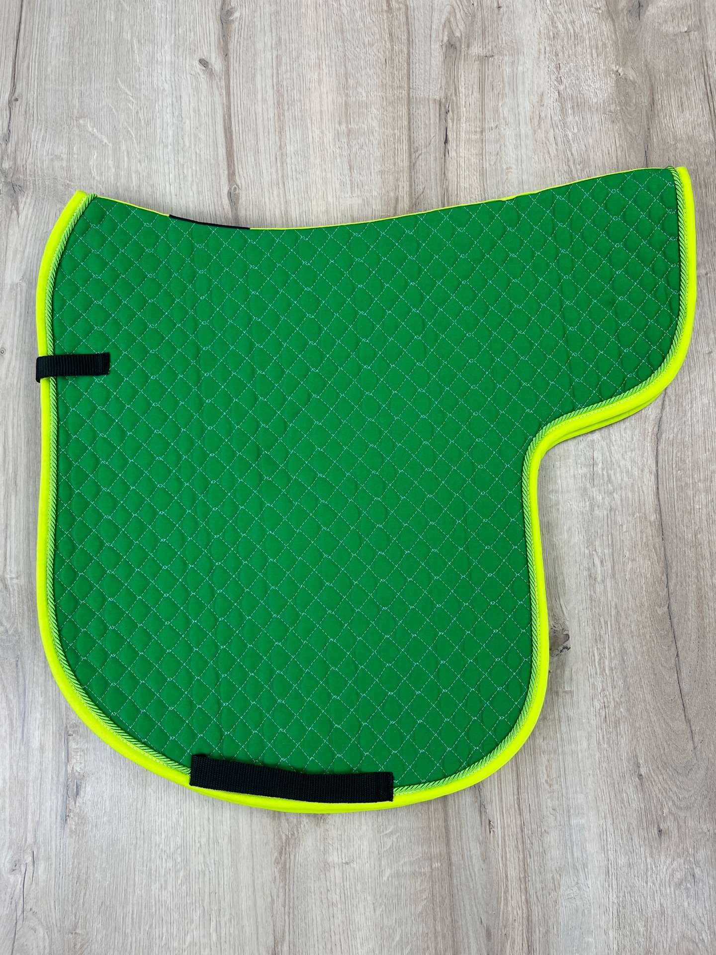 Satteldecke Island anatomic grün Kordel apfelgrün Einfass apfelgrün neue Form!!