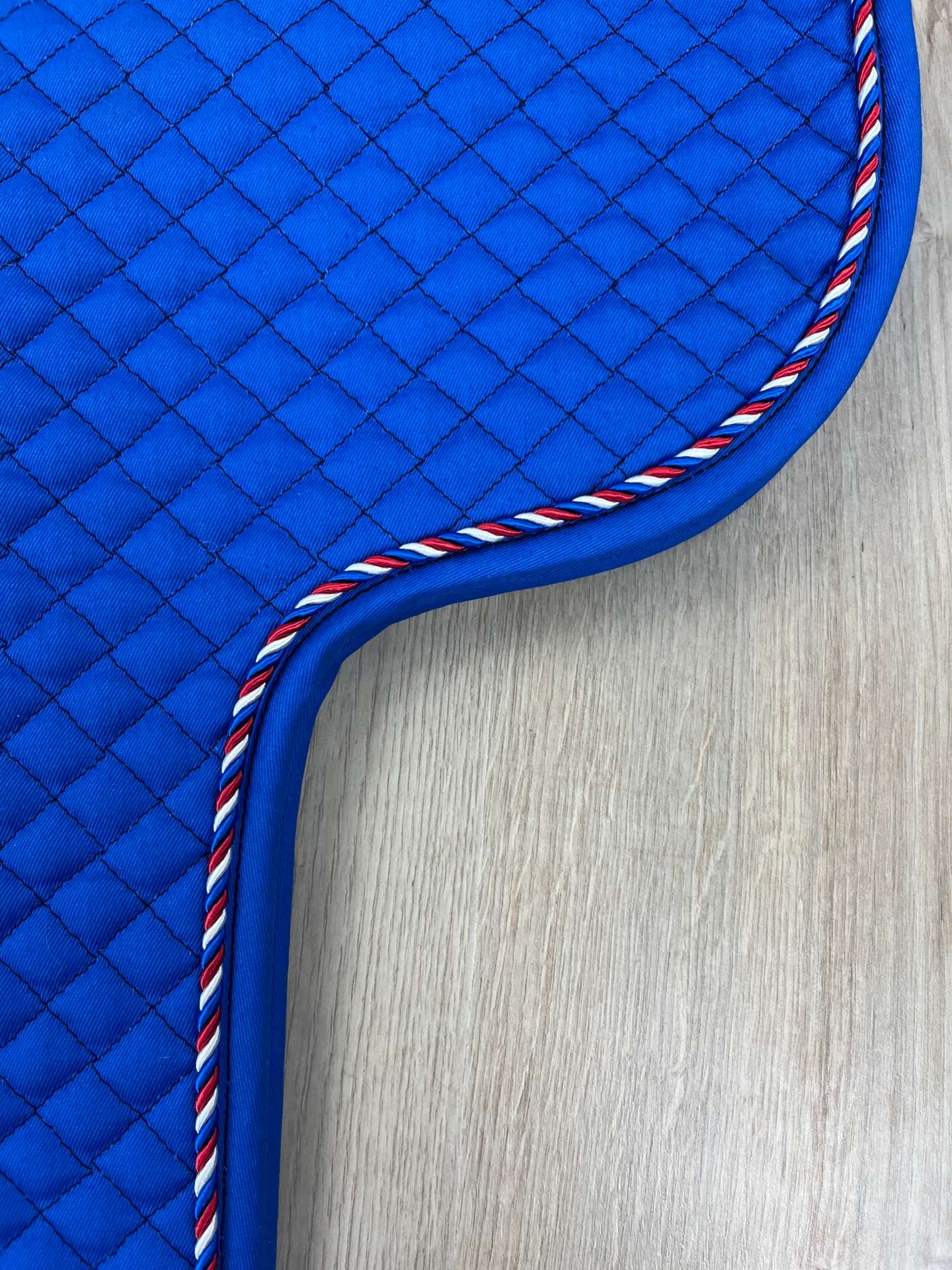 Satteldecke Island royalblau mit Islandkordel