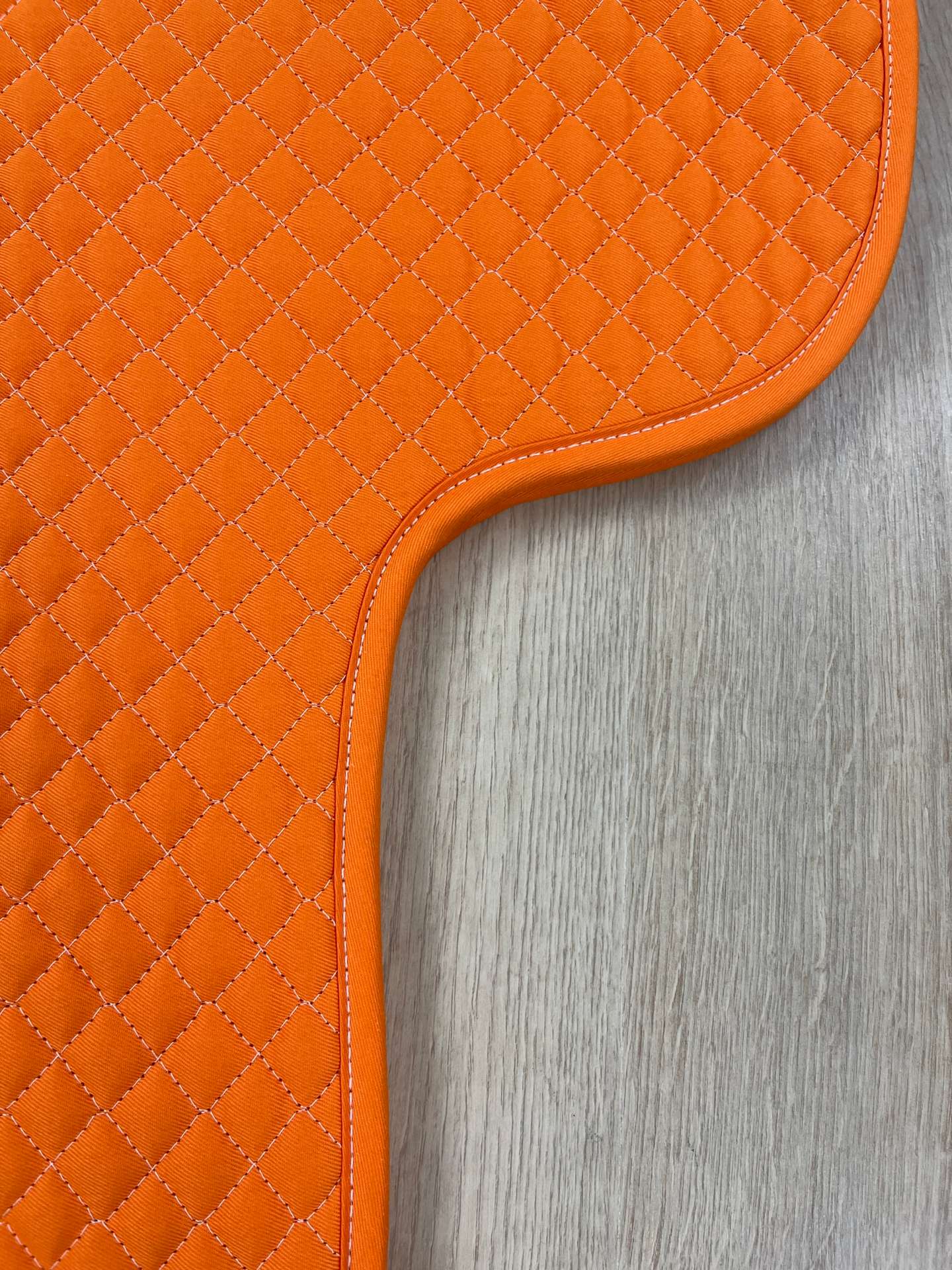 Satteldecke Island einfarbig kräftige Farben