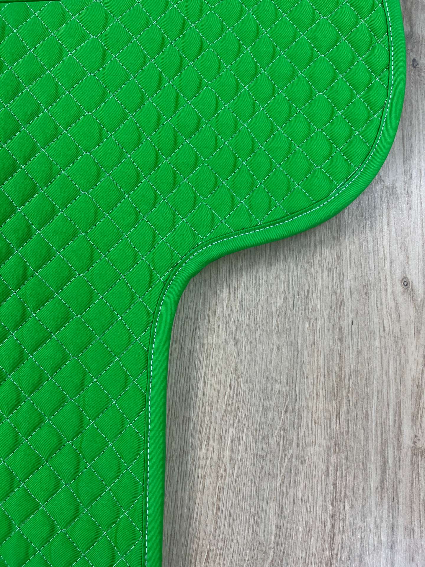 Satteldecke Island einfarbig kräftige Farben