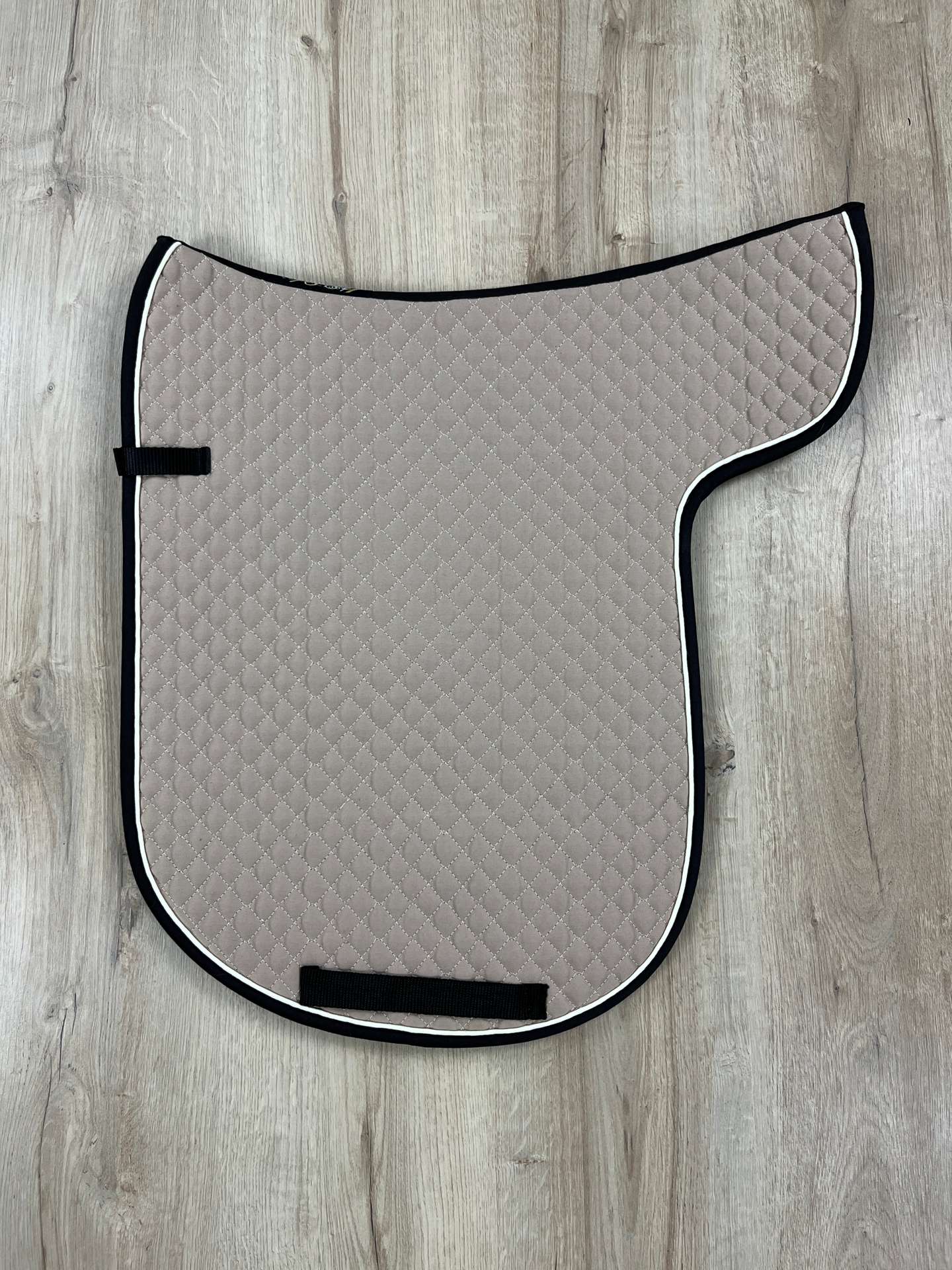 IMG_4953 Satteldecke Island sand Biese champagner Einfass mokka